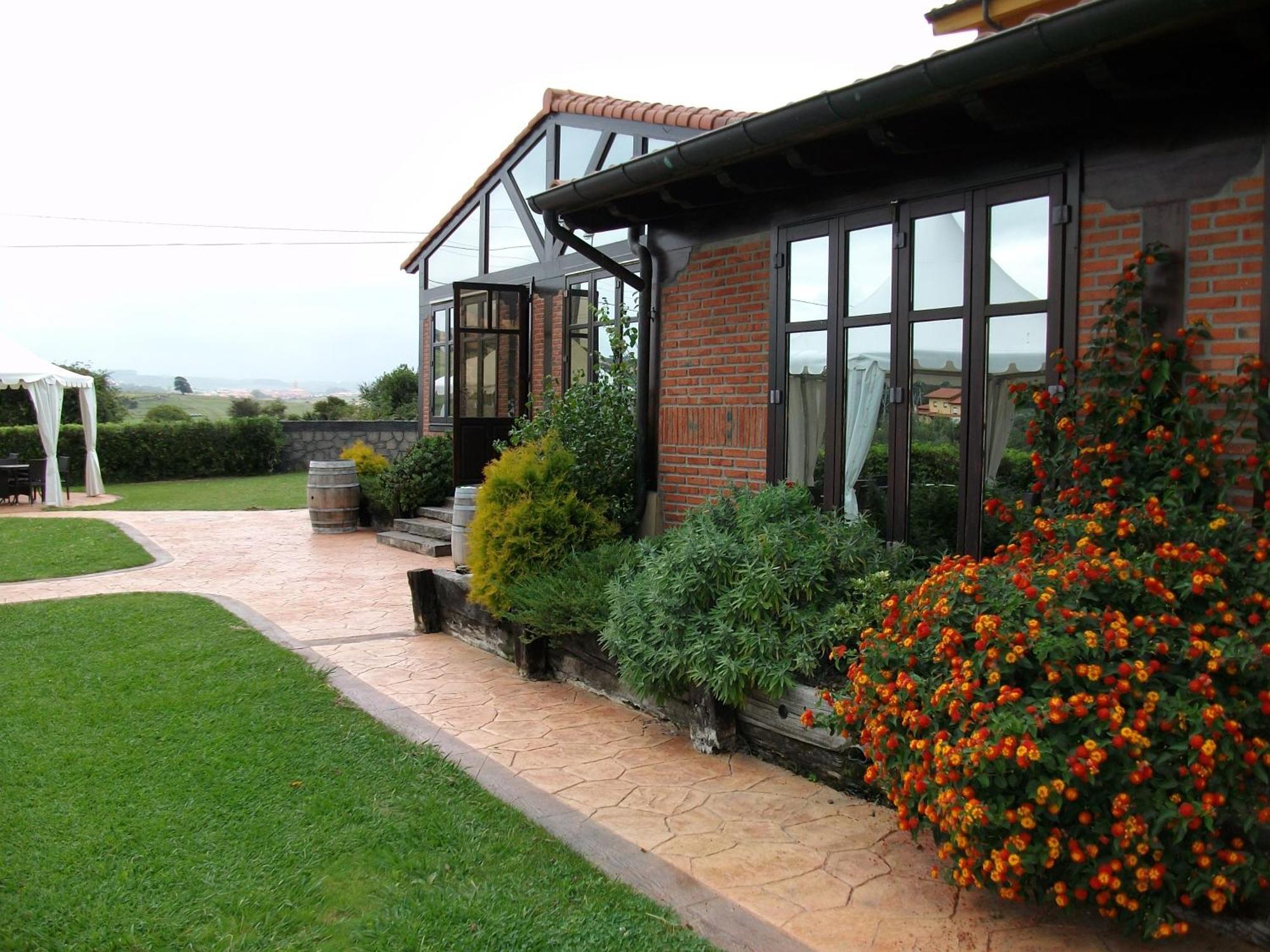 Casa De Labranza Ria De Castellanos Hotel Арнуеро Екстериор снимка